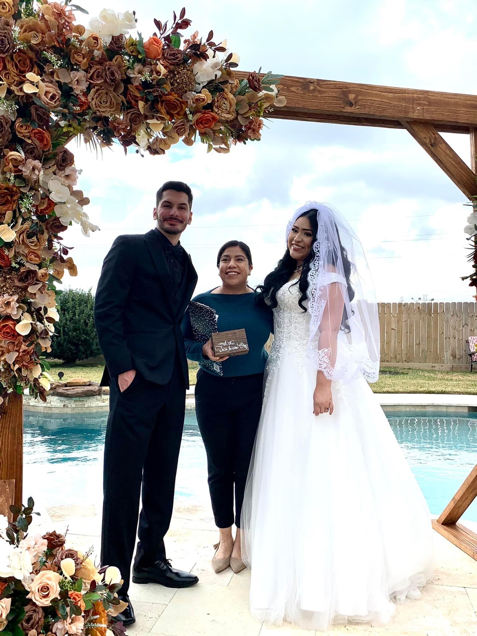 Natalie - Spotlight Officiant & Event Coordinator